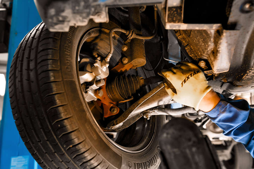 Діагностика та ремонт ходової частини автомобіля у Дніпрі